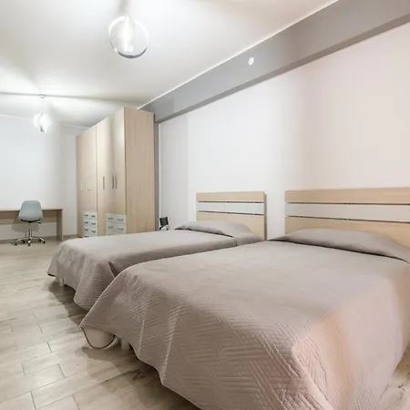 Damilhouse 2 Lägenhet Messina